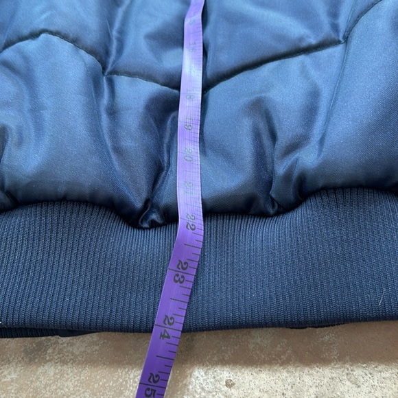 Women’s size medium Reebok Chicago Bears winter coat - Picture 6 of 6